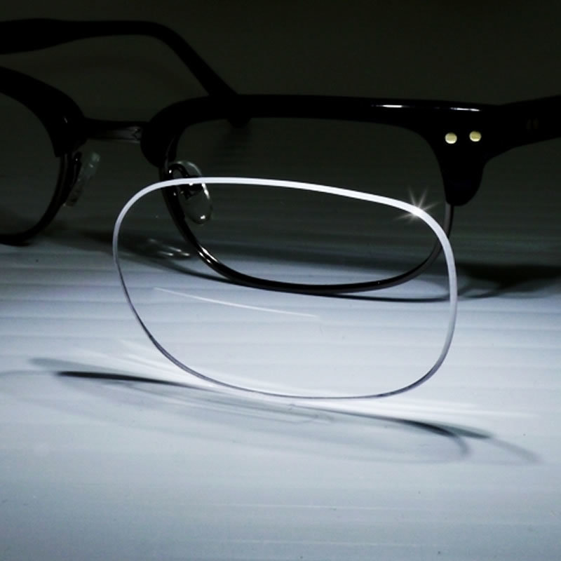 photo of eyeglass lense
